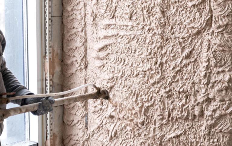 La protection de la façade à Nîmes, est-elle indispensable ?
